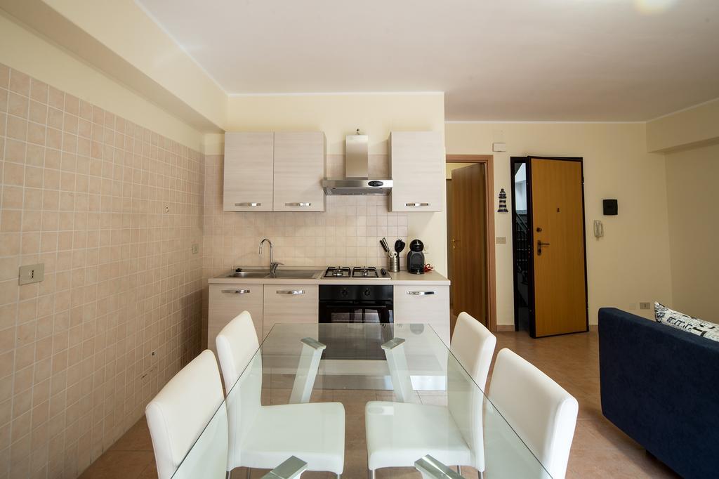 Apartamento Milly House Letojanni Exterior foto