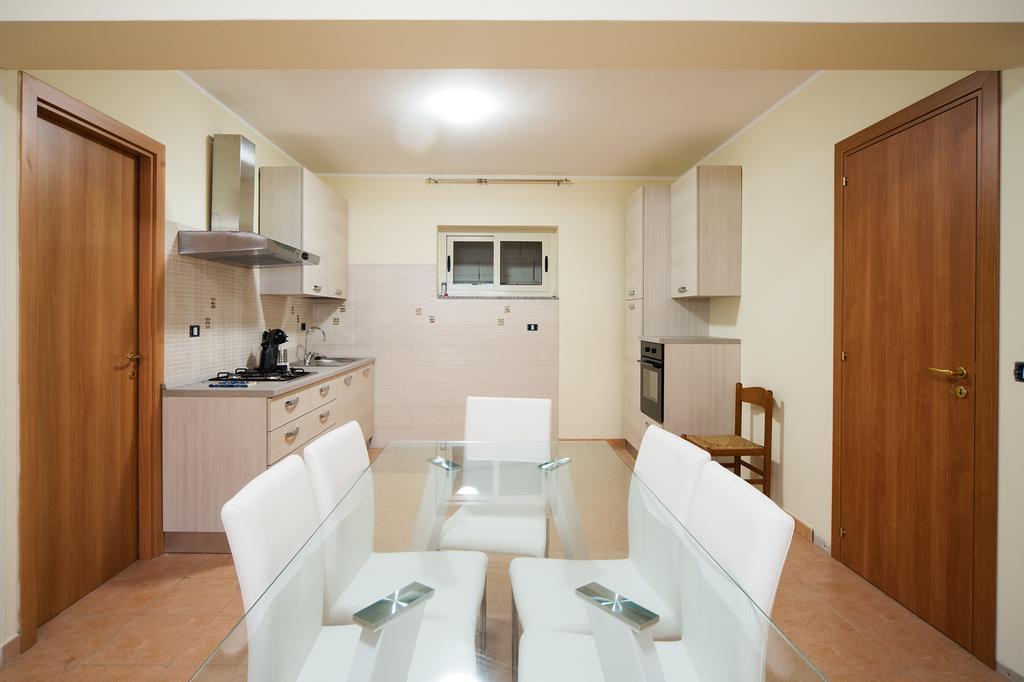 Apartamento Milly House Letojanni Exterior foto